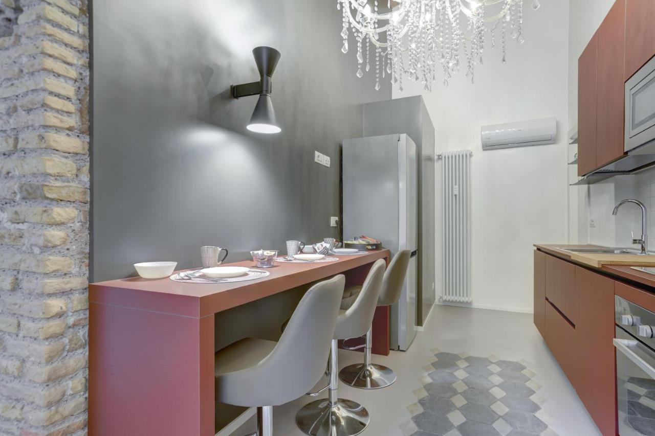 Colosseo Apt Laterano 85 - Home And More Rome Extérieur photo